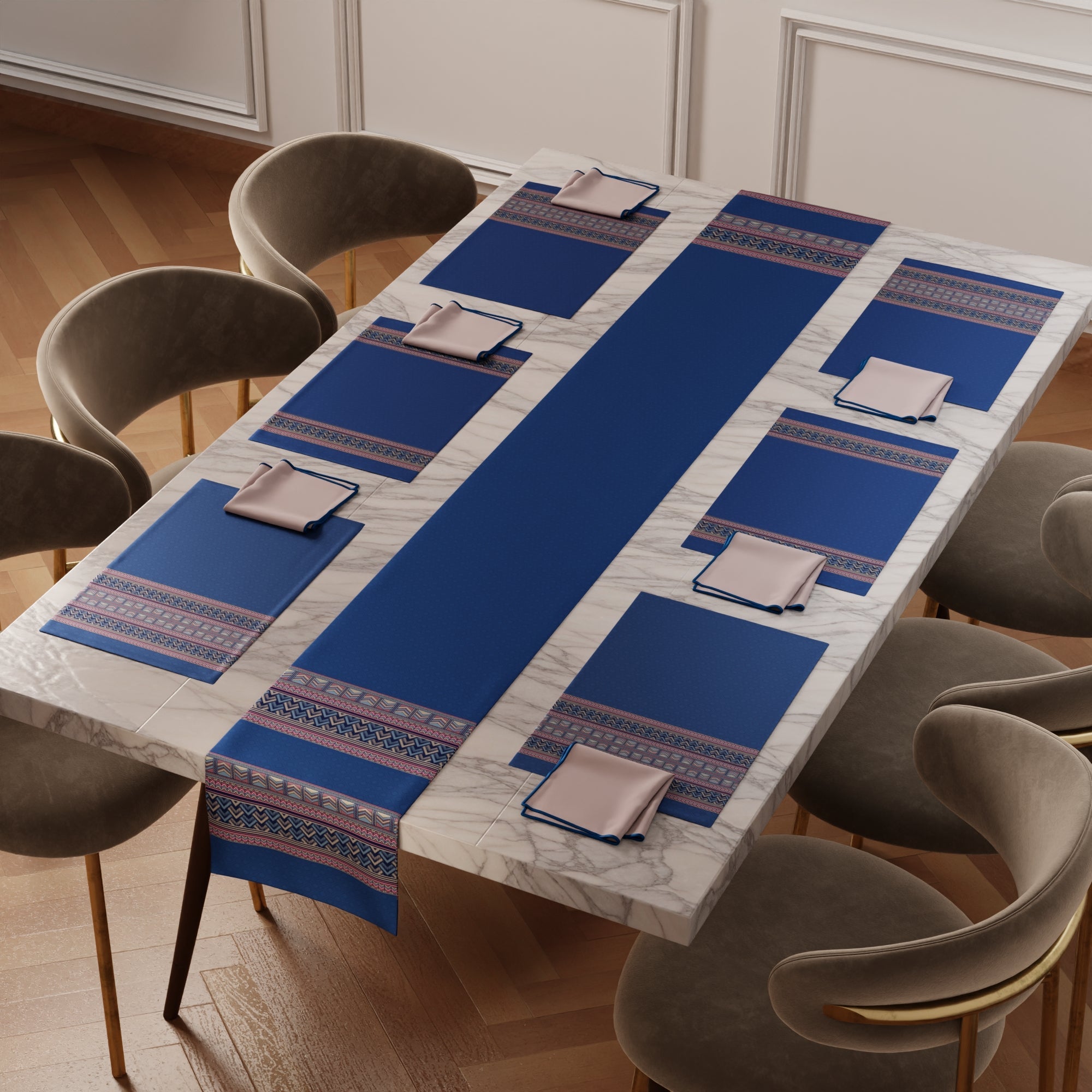 Royal Blue Feast Table Linen Set